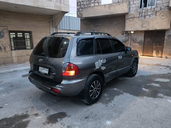 هيونداي سنتافي 2003 - صورة 5