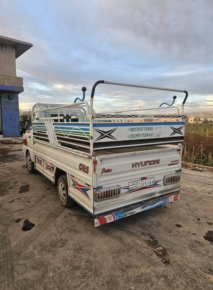 هيونداي H-100 2000 - صورة 3