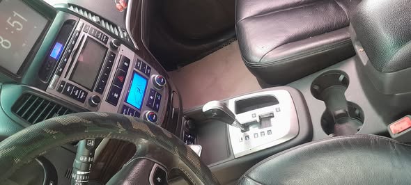 هيونداي سنتافي 2011 - صورة 4