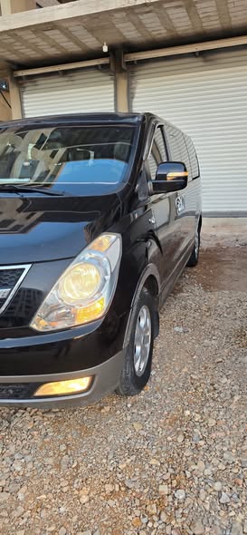 هيونداي H-1 2011 - صورة 1