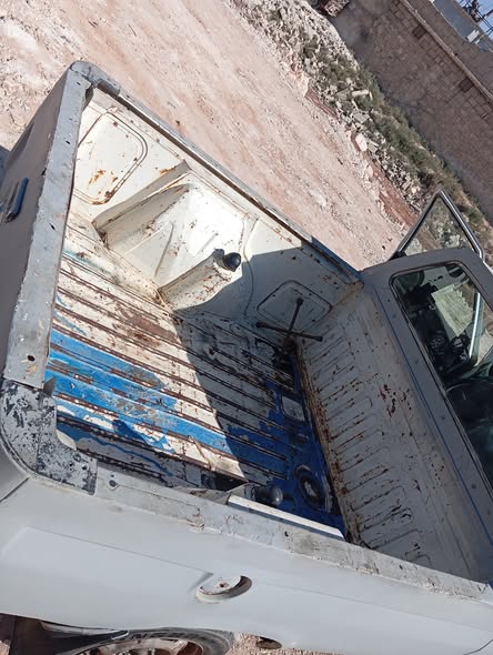 سكودا Pickup 1995 - صورة 2