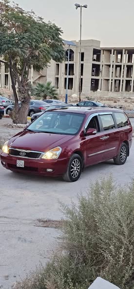 كيا كرنفال 2011 - صورة 3