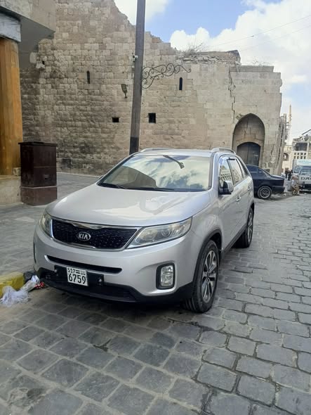 كيا سورينتو 2014 - صورة 3