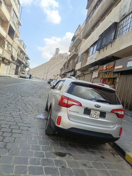 كيا سورينتو 2014 - صورة 5