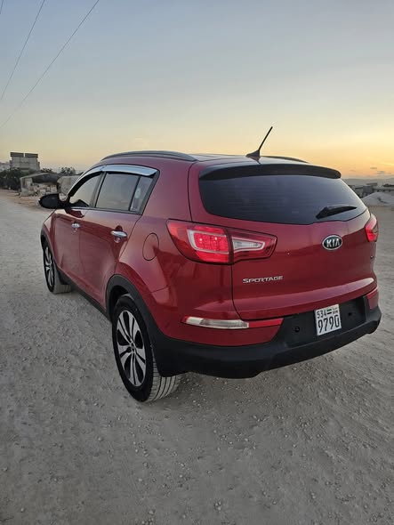 كيا سبورتاج 2011 - صورة 4