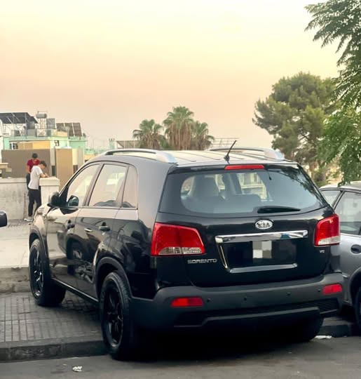 كيا سورينتو 2012