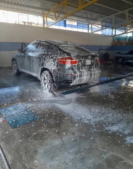 BMW X6 2012 - صورة 1