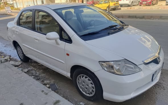 هوندا سيتي 2005 - صورة 4