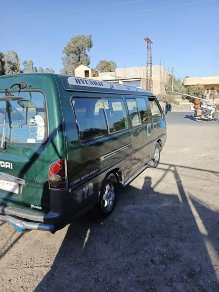 هيونداي H1 1997 - صورة 3