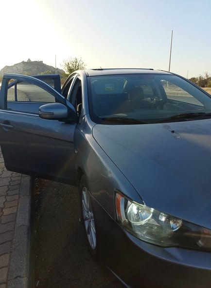 ميتسوبيشي لانسر 2015 - صورة 4