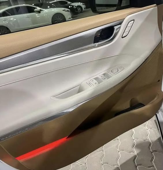 هيونداي ازيرا 2021 - صورة 5