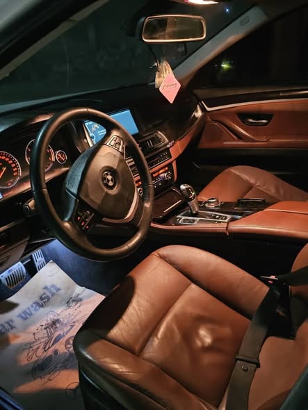 BMW 520 2013 - صورة 5