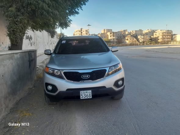 كيا Sorento 2011 - صورة 2
