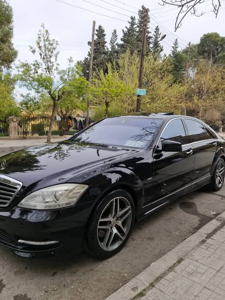 مرسيدس-بنز S 500 2012 - صورة 1