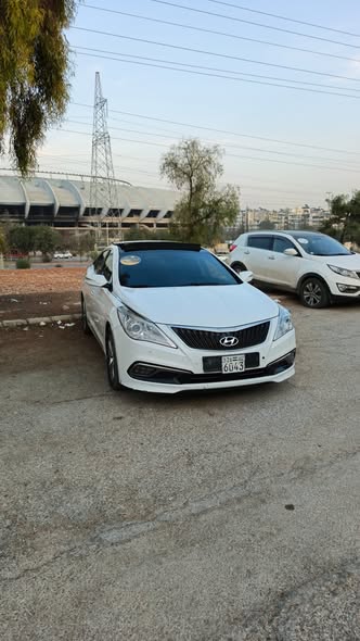 هيونداي ازيرا 2011 - صورة 2