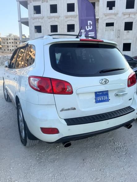 هيونداي سنتافي 2007 - صورة 4