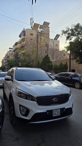 كيا سورينتو 2016 - صورة 2