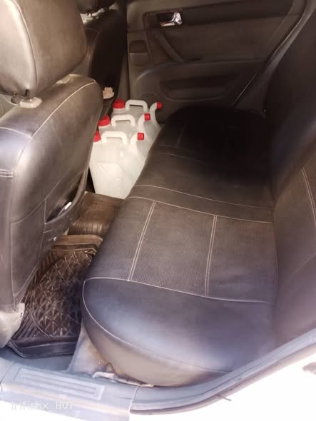 Chevrolet Optra 2010 - صورة 4