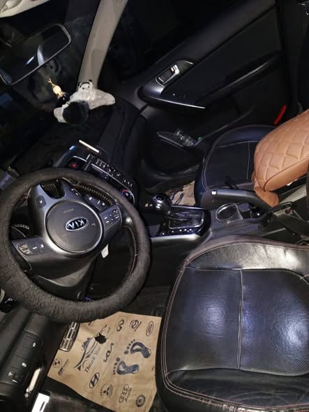 Kia فورتي 2012 - صورة 3