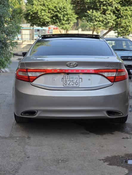 هيونداي أزيرا جراندور 2012 - صورة 2