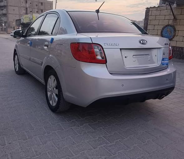 كيا ريو 2011 - صورة 3