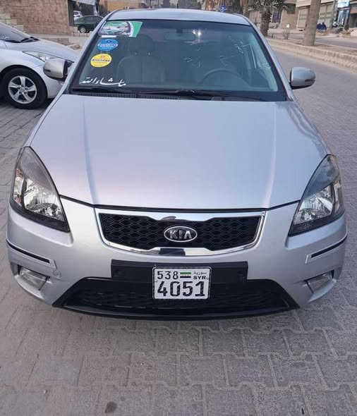 كيا ريو 2011 - صورة 4
