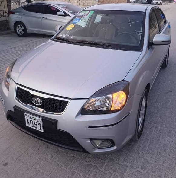 كيا ريو 2011 - صورة 2