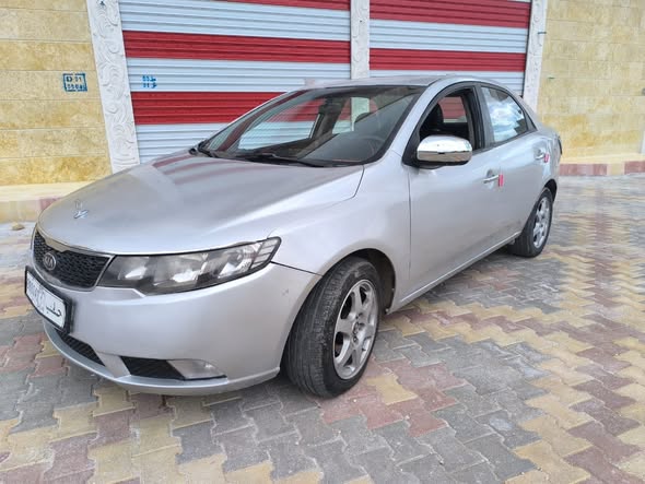 كيا فورتي 2009 - صورة 2