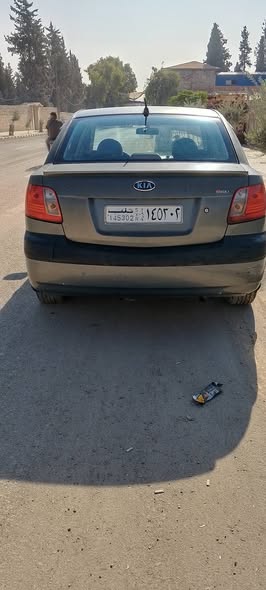 كيا ريو 2009 - صورة 5