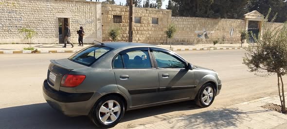 كيا ريو 2009 - صورة 4