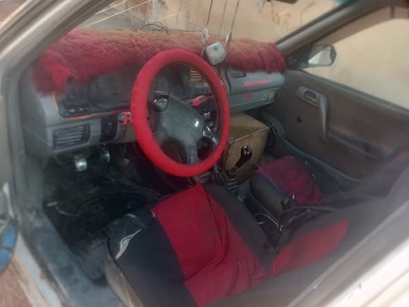 سكودا فليشيا 1998 - صورة 1