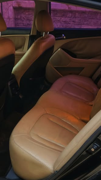 كيا كي 5 2011 - صورة 2