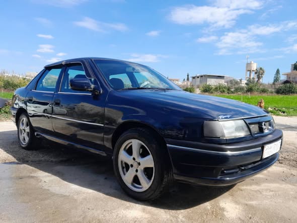 أوبل فيكترا 1994 - صورة 1