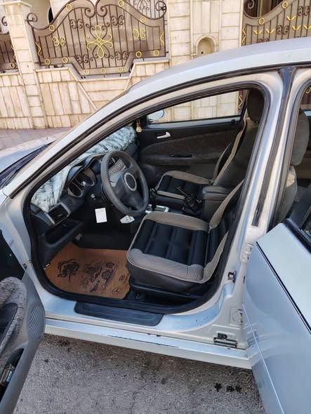 بروتون بيرسونا 2009 - صورة 4