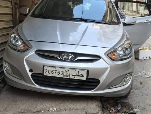 هيونداي أكسنت 2012 - صورة 4