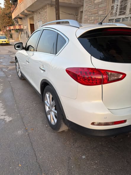 انفنتي QX50 2015 - صورة 3