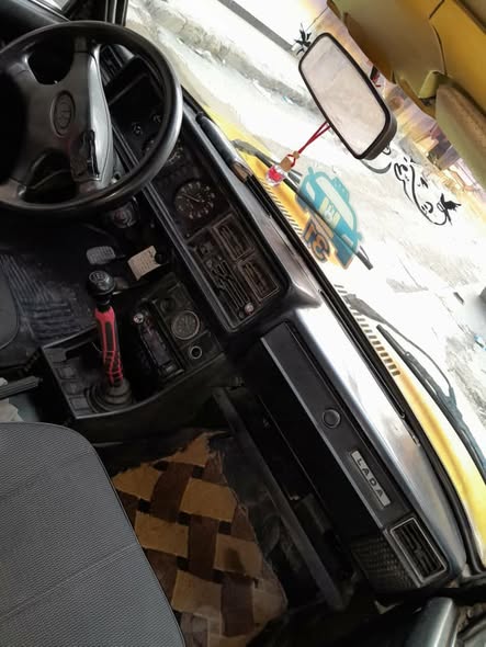 لادا ١٠٧ 2002 - صورة 3