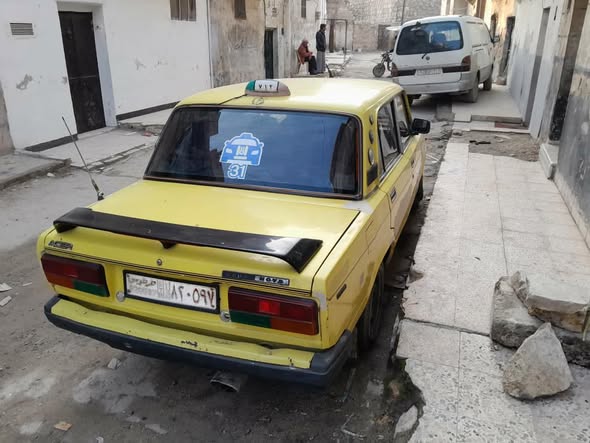 لادا ١٠٧ 2002 - صورة 2