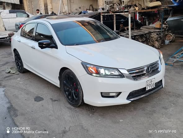 هوندا أكورد 2015 - صورة 1