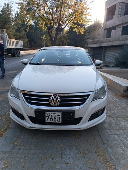 فولكس فاجن باسات 2012 - صورة 1