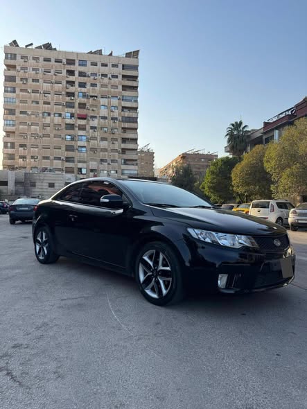 كيا فورتي 2010 - صورة 2