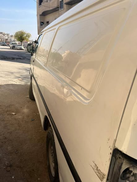 هيونداي H100 1999 - صورة 4