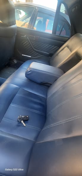 مرسيدس بنز الفئة-S 1987 - صورة 4