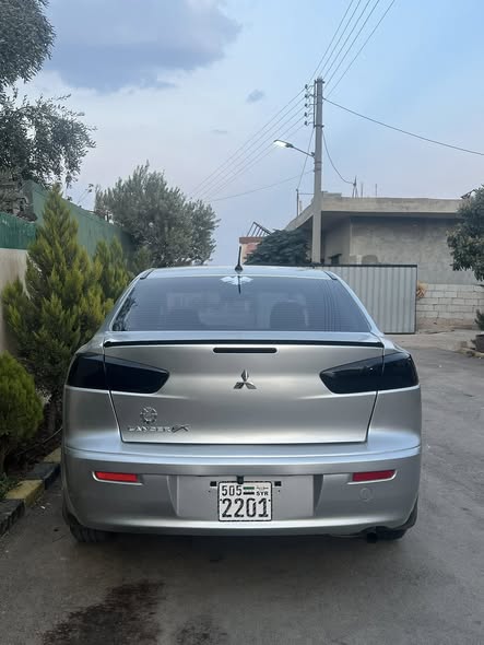 ميتسوبيشي لانسر 2017 - صورة 2