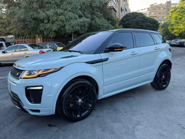 رينج روفر إيفوك 2016 - صورة 2