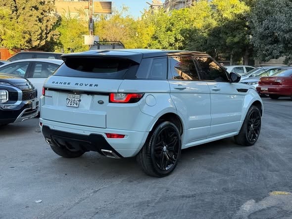 رينج روفر إيفوك 2016 - صورة 4