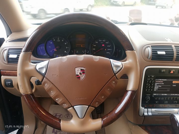 بورش كيان 2006