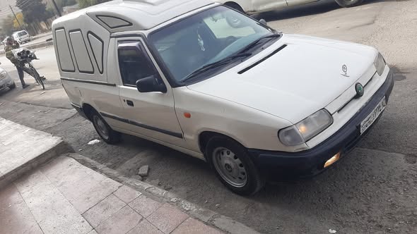 سكودا فليشيا 1998 - صورة 1