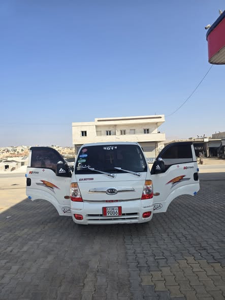 كيا بانكو 2011 - صورة 1