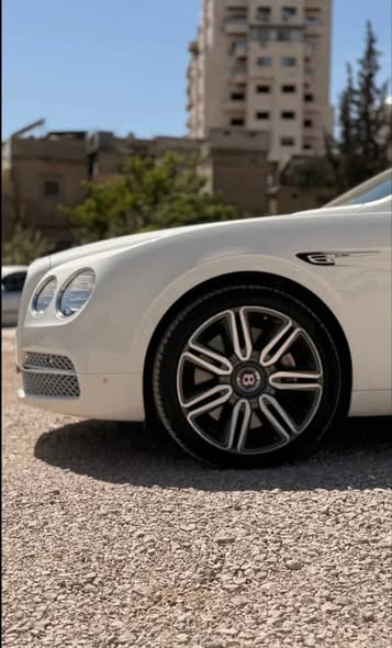 Bentley Flying Spur 2014 - صورة 4